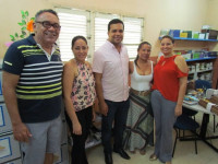 Prefeito Ramon Camilo visita Escola Miguel Vieira de Novais